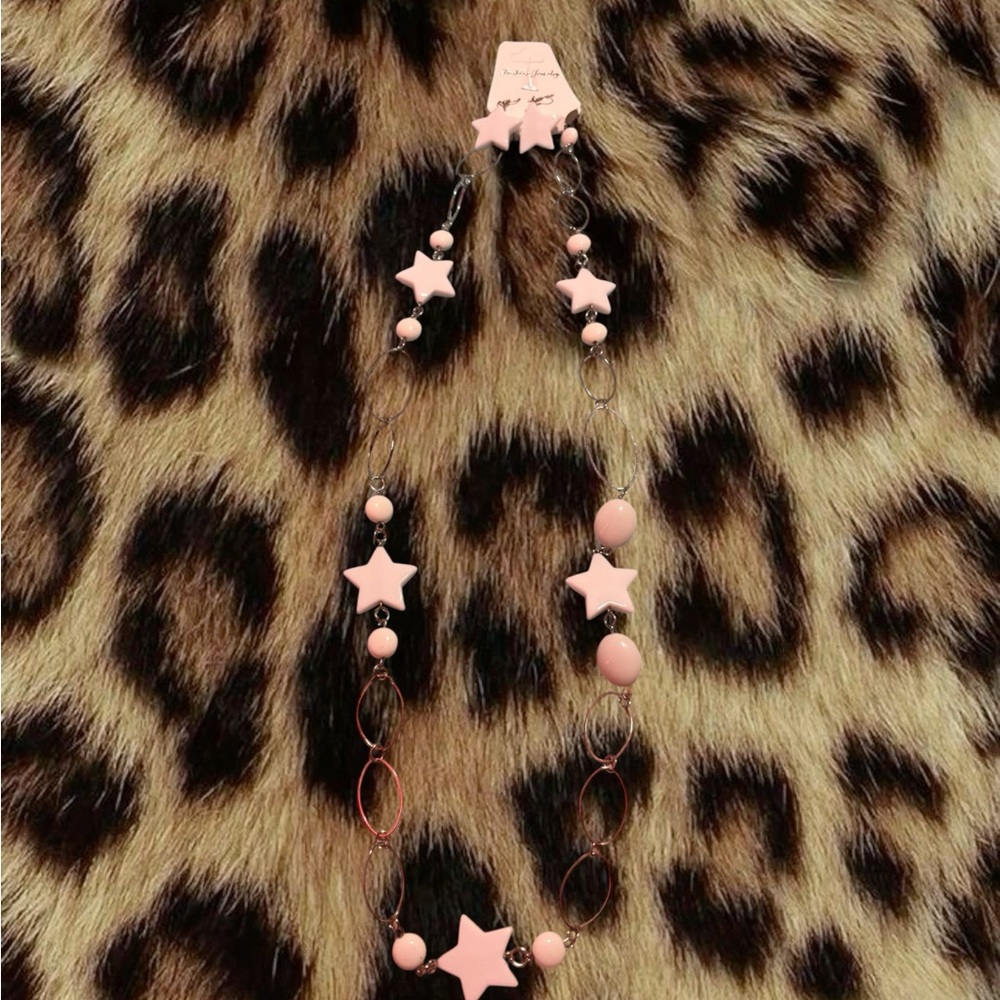 Y2K White and Silver Star Necklace and Earring Set